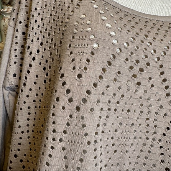 Cato Tan Knit Top with Cutout Design Size Large with Shark Bite Hem - Picture 3 of 11